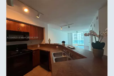 9201 Collins #1023, Surfside, FL 33154 - Photo 9