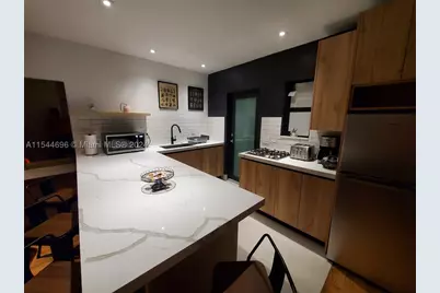 740 SW 9th #2, Miami, FL 33130 - Photo 23