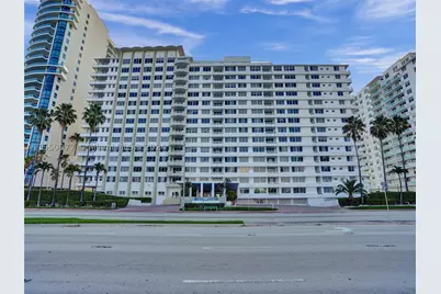 5005 Collins #725, Miami Beach, FL 33140 - Photo 1