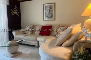 2871 Somerset, Lauderdale Lakes, FL 33311 - Photo 9