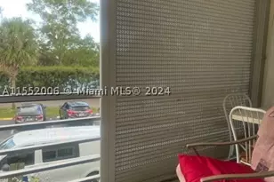 2871 Somerset, Lauderdale Lakes, FL 33311 - Photo 5