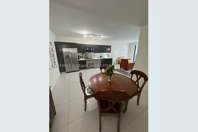 31 SE 6th #1606, Miami, FL 33131 - Photo 11