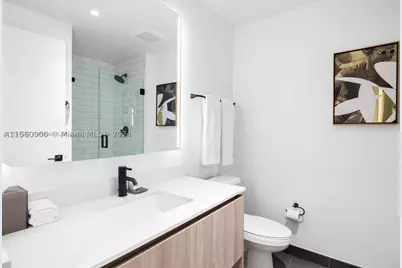 398 NE 5th #4006, Miami, FL 33132 - Photo 3