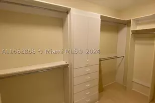 21205 Yacht Club, Aventura, FL 33180 - Photo 27