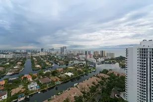 21205 Yacht Club, Aventura, FL 33180 - Photo 19