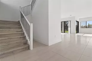 2391 SW 123rd, Davie, FL 33325 - Photo 5