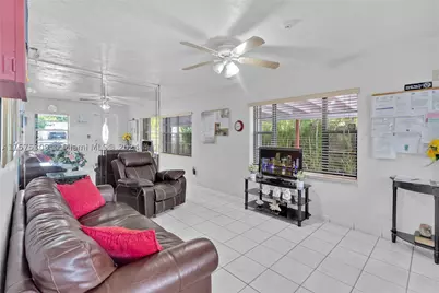 73 E 47th, Hialeah, FL 33013 - Photo 39