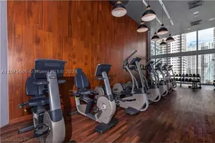 1300 Brickell Bay, Miami, FL 33131 - Photo 31