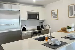 1300 Brickell Bay, Miami, FL 33131 - Photo 13