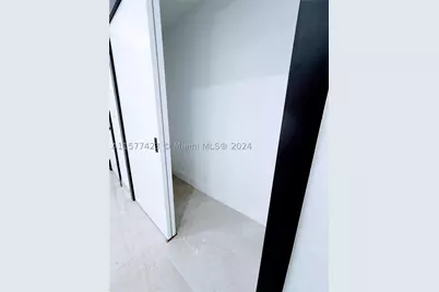 11930 NE 19th #3, North Miami, FL 33181 - Photo 31