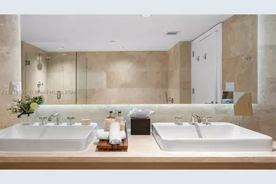 [Address not provided], Miami Beach, FL 33139 - Photo 23