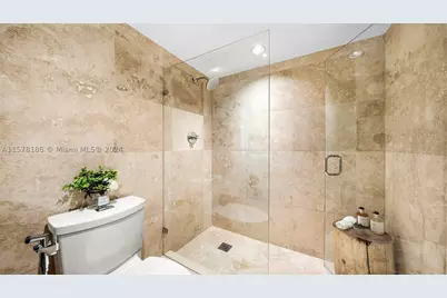 [Address not provided], Miami Beach, FL 33139 - Photo 31