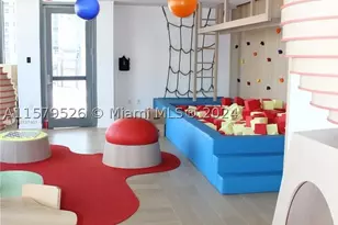 1000 Brickell, Miami, FL 33131 - Photo 23