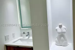 2301 Collins, Miami Beach, FL 33139 - Photo 21