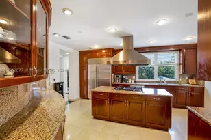 431 Costanera, Coral Gables, FL 33143 - Photo 13