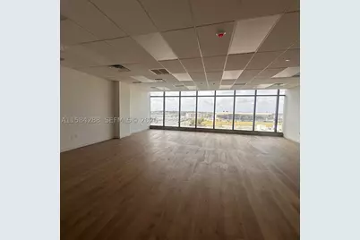 800 N Federal #806, Hallandale Beach, FL 33009 - Photo 13
