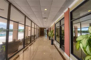 400 Kings Point, Sunny Isles Beach, FL 33160 - Photo 23