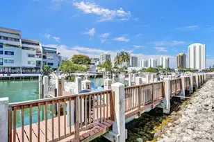 400 Kings Point, Sunny Isles Beach, FL 33160 - Photo 3