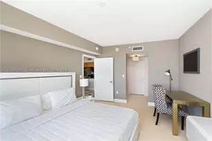 1750 N Bayshore, Miami, FL 33132 - Photo 13