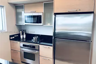 18683 Collins, Sunny Isles Beach, FL 33160 - Photo 11