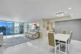 301 174th, Sunny Isles Beach, FL 33160 - Photo 15