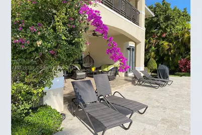 [Address not provided], Hallandale Beach, FL 33009 - Photo 49
