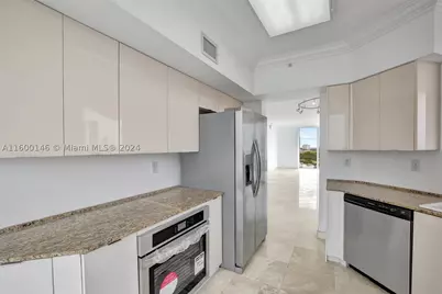 3370 Hidden Bay #1208, Aventura, FL 33180 - Photo 19