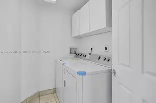 3370 Hidden Bay, Aventura, FL 33180 - Photo 31