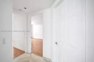 3370 Hidden Bay, Aventura, FL 33180 - Photo 27
