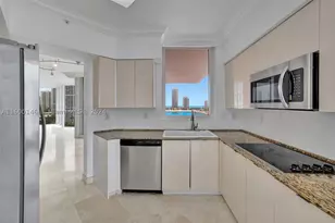3370 Hidden Bay, Aventura, FL 33180 - Photo 15