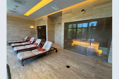 16385 Biscayne #2421, North Miami Beach, FL 33160 - Photo 27