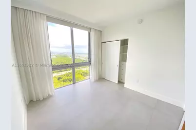 16385 Biscayne #2421, North Miami Beach, FL 33160 - Photo 17
