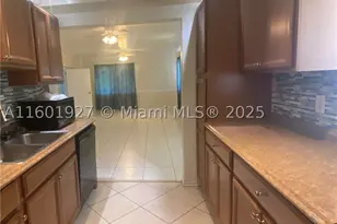 1739 SW 28th, Fort Lauderdale, FL 33312 - Photo 7