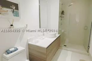 121 NE 34th, Miami, FL 33137 - Photo 9
