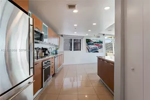 3250 NE 1st, Miami, FL 33137 - Photo 9