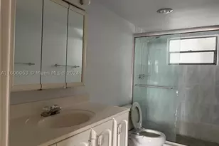 4000 NE 170th, North Miami Beach, FL 33160 - Photo 17