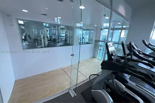 350 S Miami, Miami, FL 33130 - Photo 17