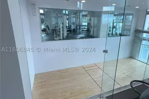 350 S Miami, Miami, FL 33130 - Photo 11