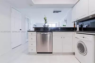 2501 S Ocean #303, Hollywood, FL 33019 - Photo 13