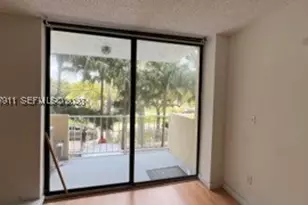 2350 NE 135th, North Miami, FL 33181 - Photo 5