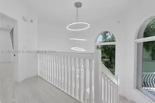 21301 NE 38th, Aventura, FL 33180 - Photo 23