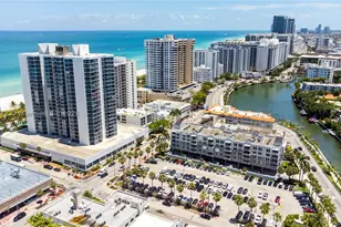 2655 Collins, Miami Beach, FL 33140 - Photo 59