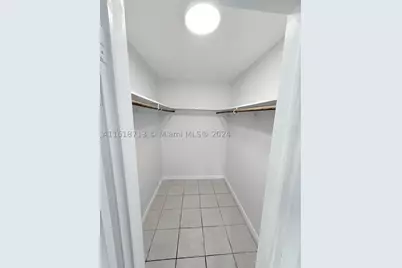 100 NE 78th #9, Miami, FL 33138 - Photo 11