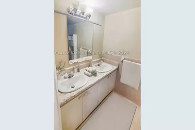 7410 SW 82nd #K211, Miami, FL 33143 - Photo 5