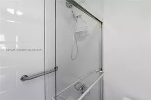 100 Lincoln, Miami Beach, FL 33139 - Photo 11