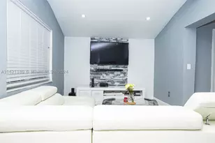 418 NW 47th, Miami, FL 33127 - Photo 13