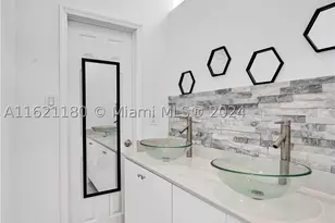 418 NW 47th, Miami, FL 33127 - Photo 21