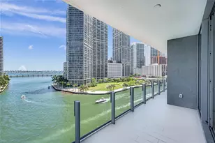 300 Biscayne Blvd, Miami, FL 33131 - Photo 7