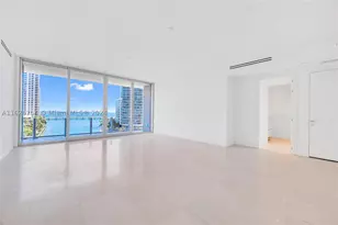 300 Biscayne Blvd, Miami, FL 33131 - Photo 3