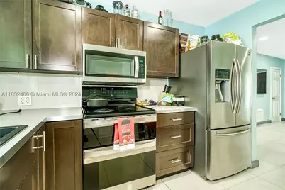 216 SW 6th, Hallandale Beach, FL 33009 - Photo 5